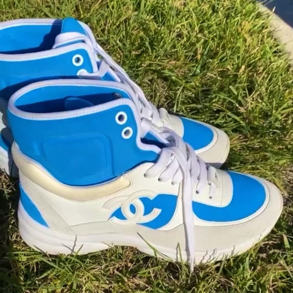 CHANEL trainers